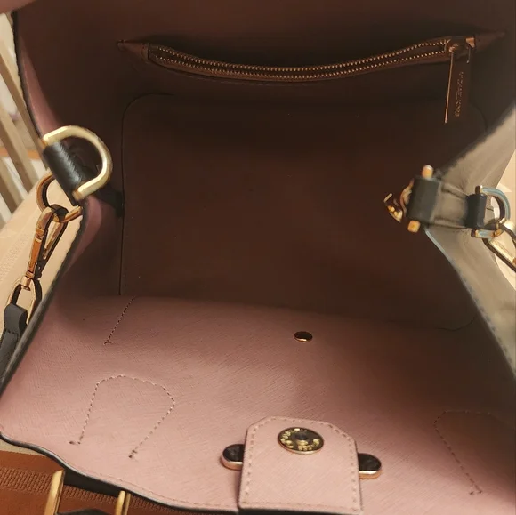 Large Michael Kors Greenwich Satchel (Black) - Picture 3 of 8